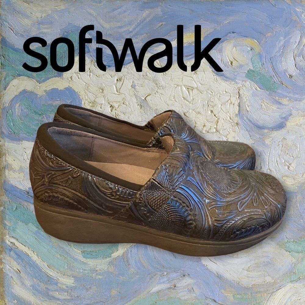 SoftWalk Blue Embellished Slip-on Clogs 6.5